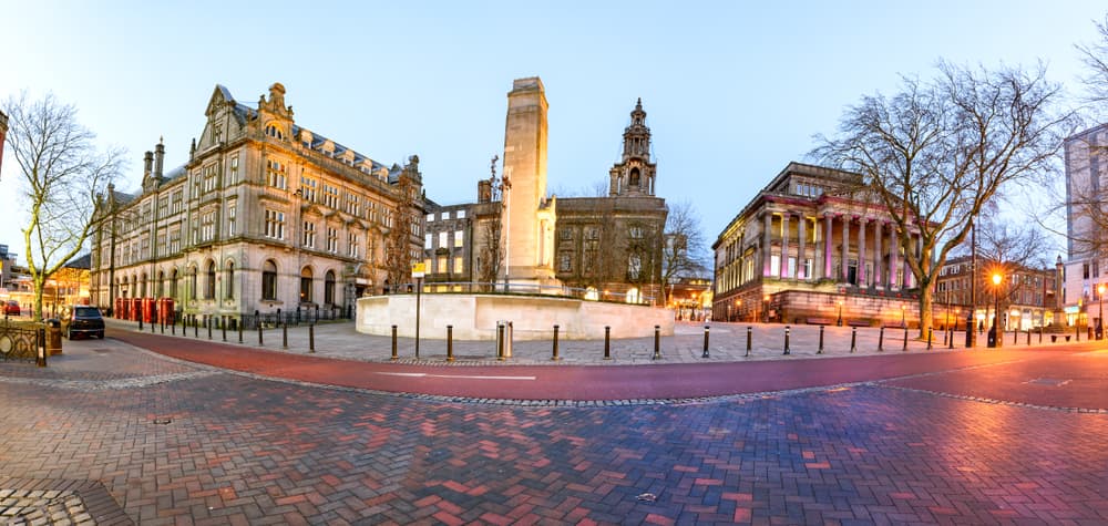 Minibus Hire Preston hero image